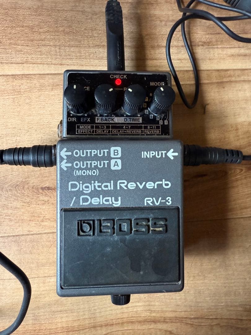 BOSS RV-3 デジタルリバーブ/ディレイ【動作確認済】