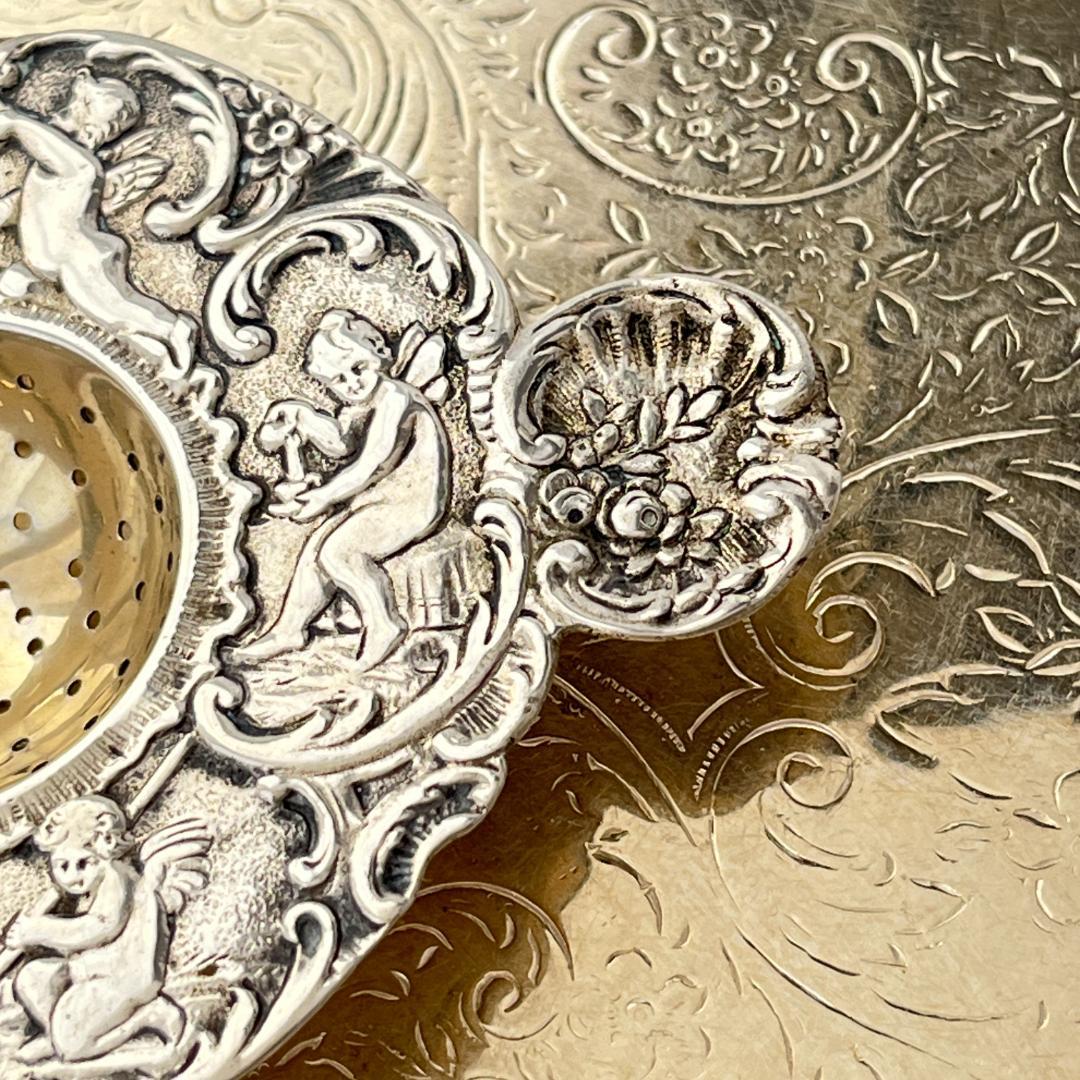 【ドイツ】 天使のティーストレナー【純銀】