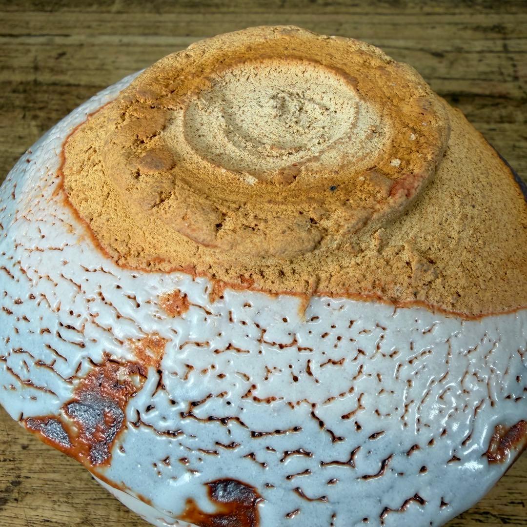 a808 送料込 鼠志野 菊泉窯 田中源彦造 在銘 四方桟共箱 茶道具 抹茶碗