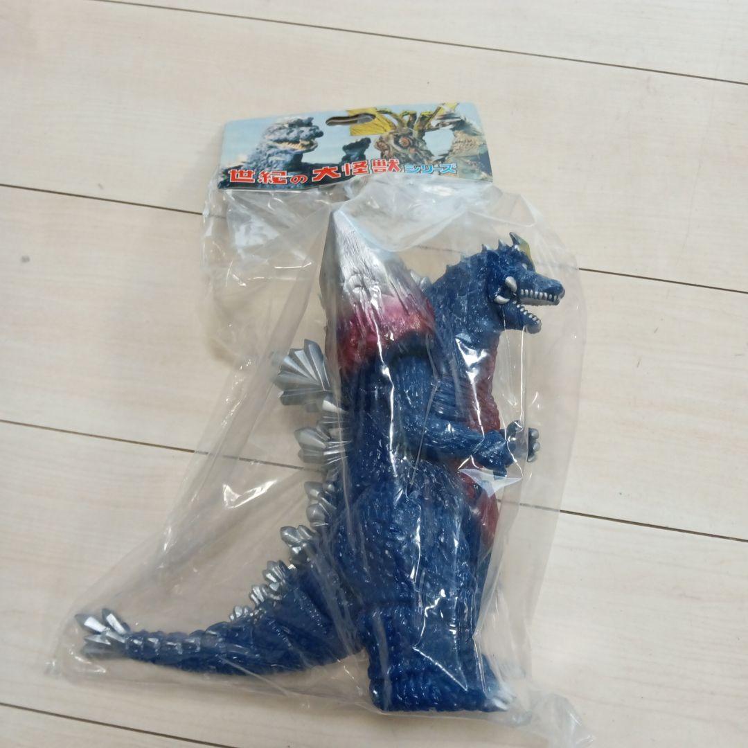 11.激レア　スペースゴジラ　2004