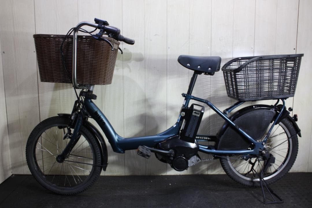 ブリヂストンBR0C49ビッケPOLAR e 20型8.7AH 3段 LED