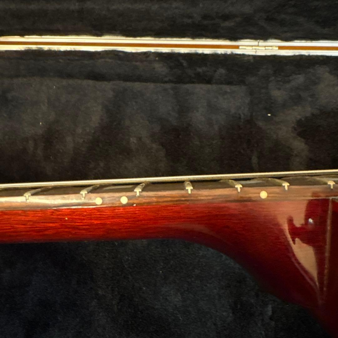 Gibson Les Paul Studio 2015 • G-force付き