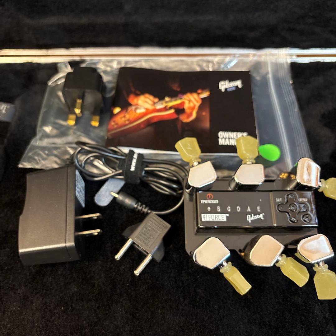 Gibson Les Paul Studio 2015 • G-force付き