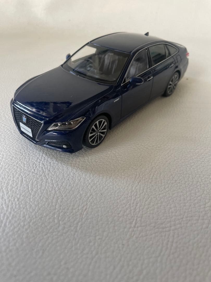 トヨタ クラウン ハイブリッド S220系 ⑦ 8S6 ダークブルーマイカ 箱無