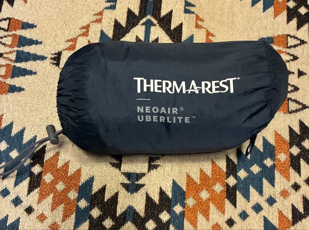 THERMAREST NEO AIR UBERLITE スリーピングマット