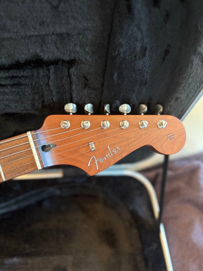 r*n様 Fender Hybrid II Stratcaster Shell