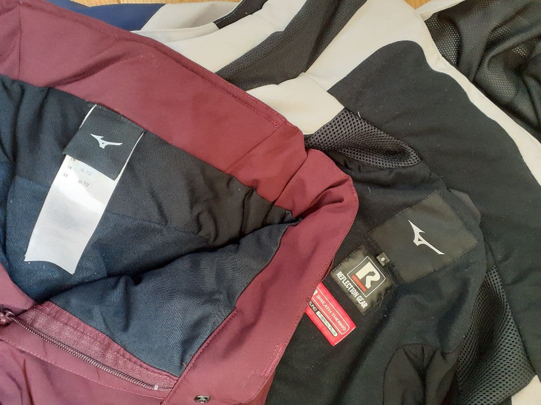 Y*m様 MIZUNO　ミズノ　 スキーウェア　S　上下セット　デサント　ゴール