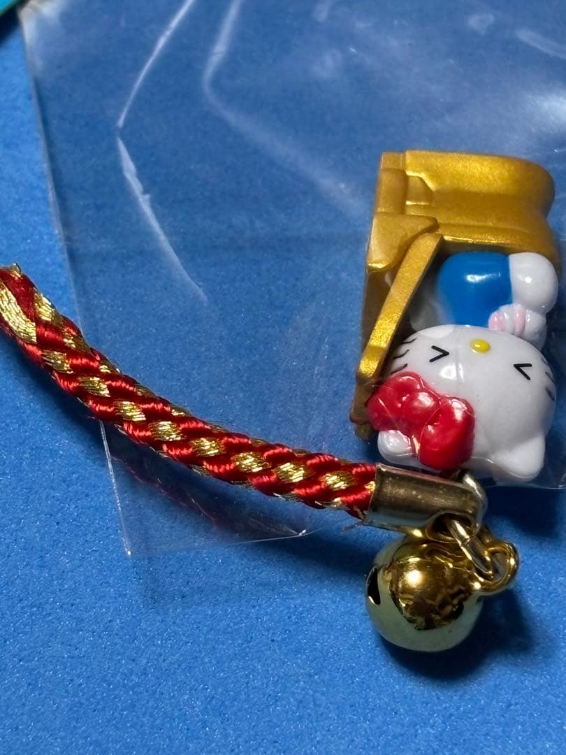 ご当地キティ 刈谷ハイウェイオアシス限定　デラックストイレ 根付け