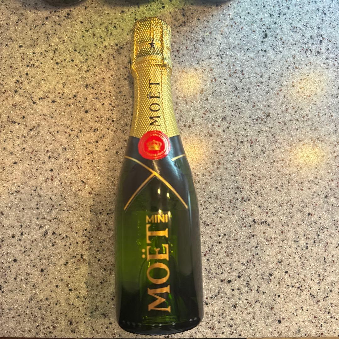 MOËT&CHANDON BRUT IMPÉRIALミニボトル 200ml✖︎8本