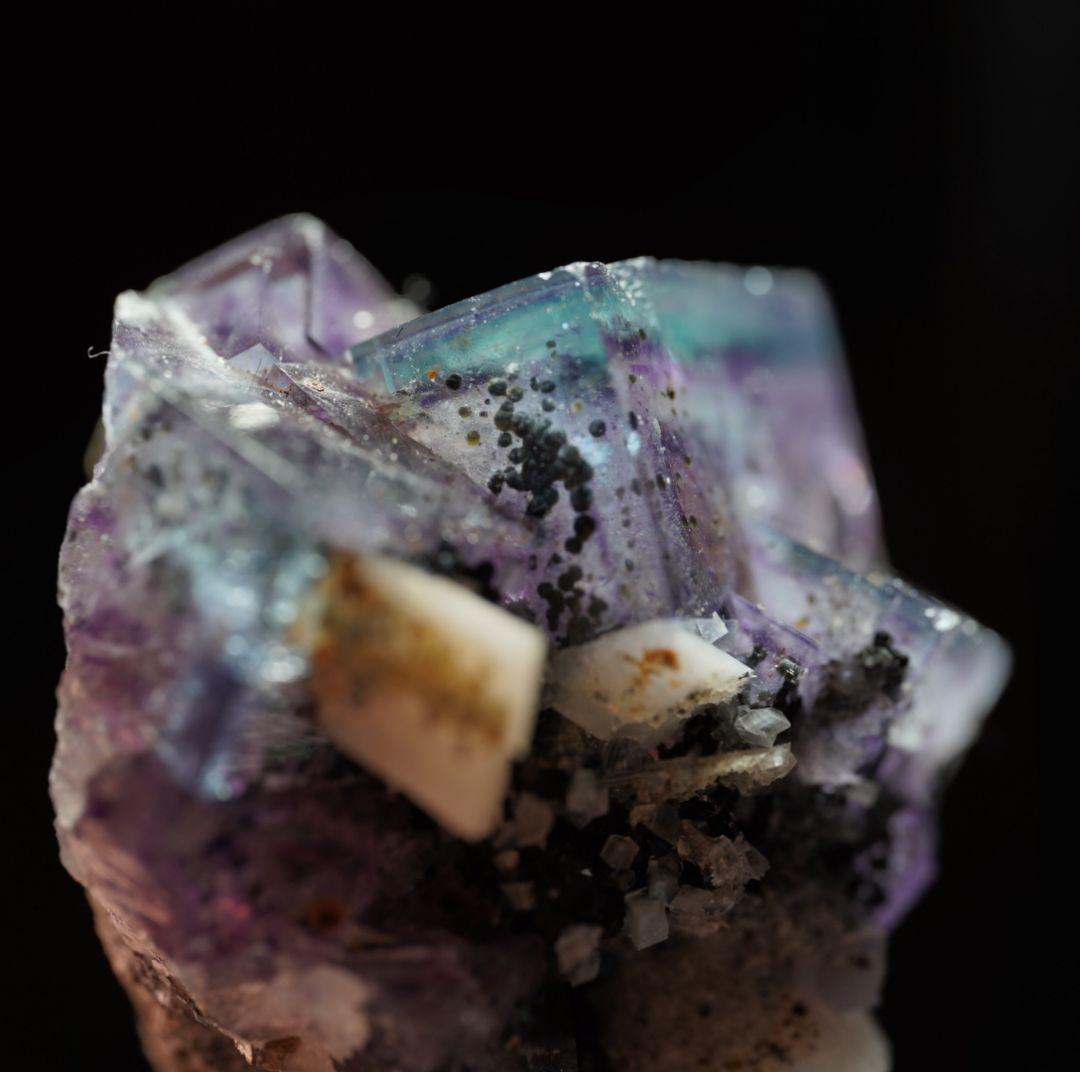 バイカラー ヤオガンシャン フローライト 鉱物標本 蛍石