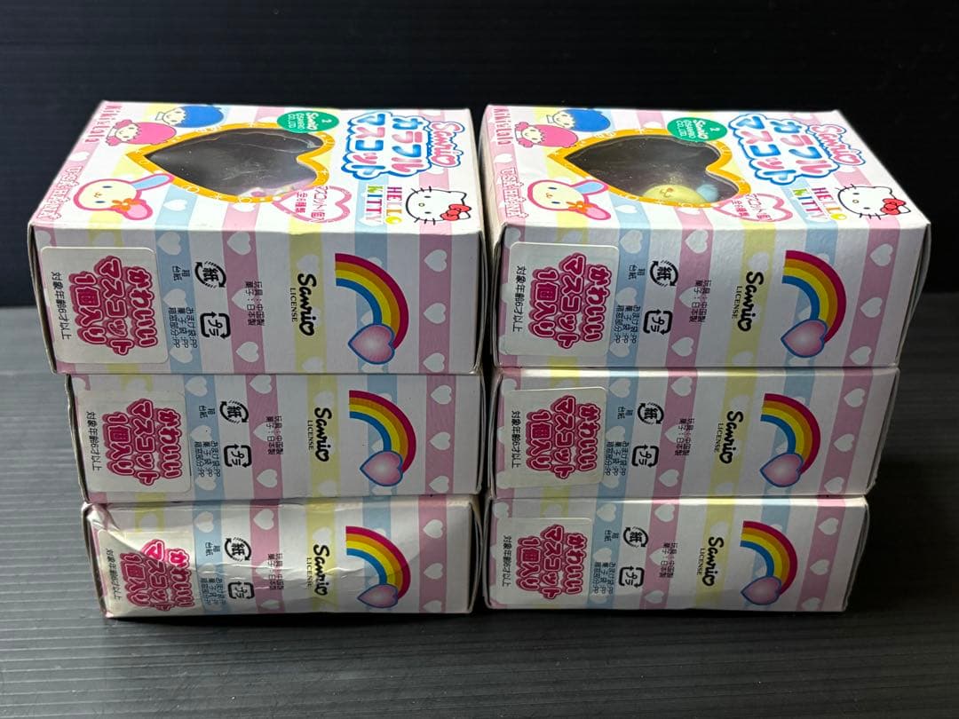 サンリオ　キティ　ウサハナ　キキララ　カラフル　マスコット　フィギュア　全6種