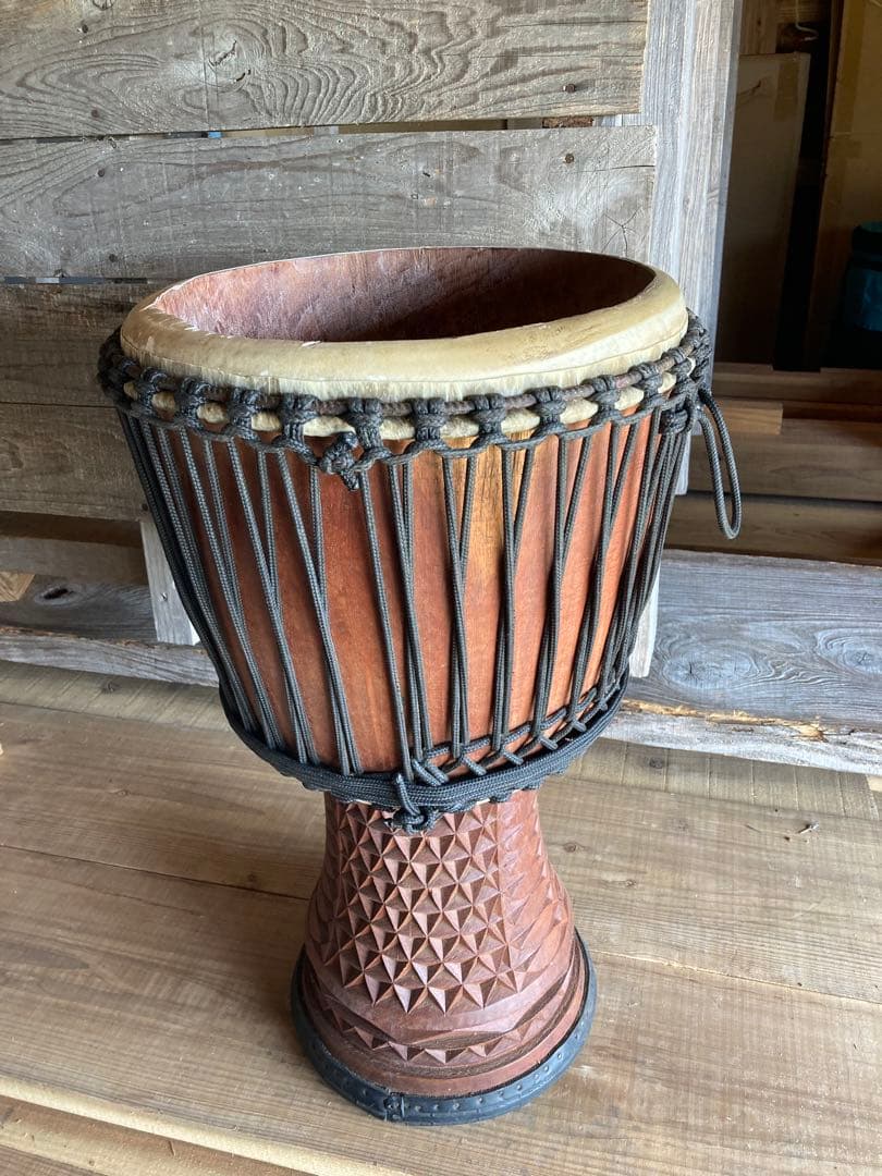 ジャンベ　ギニア　パーカッション