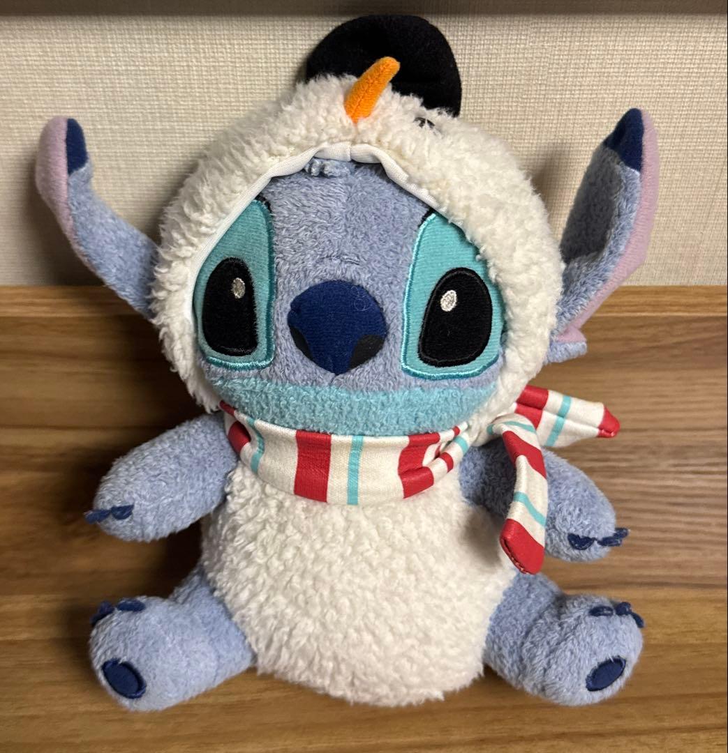 ディズニーストア スティッチ ぬいぐるみ 雪だるま