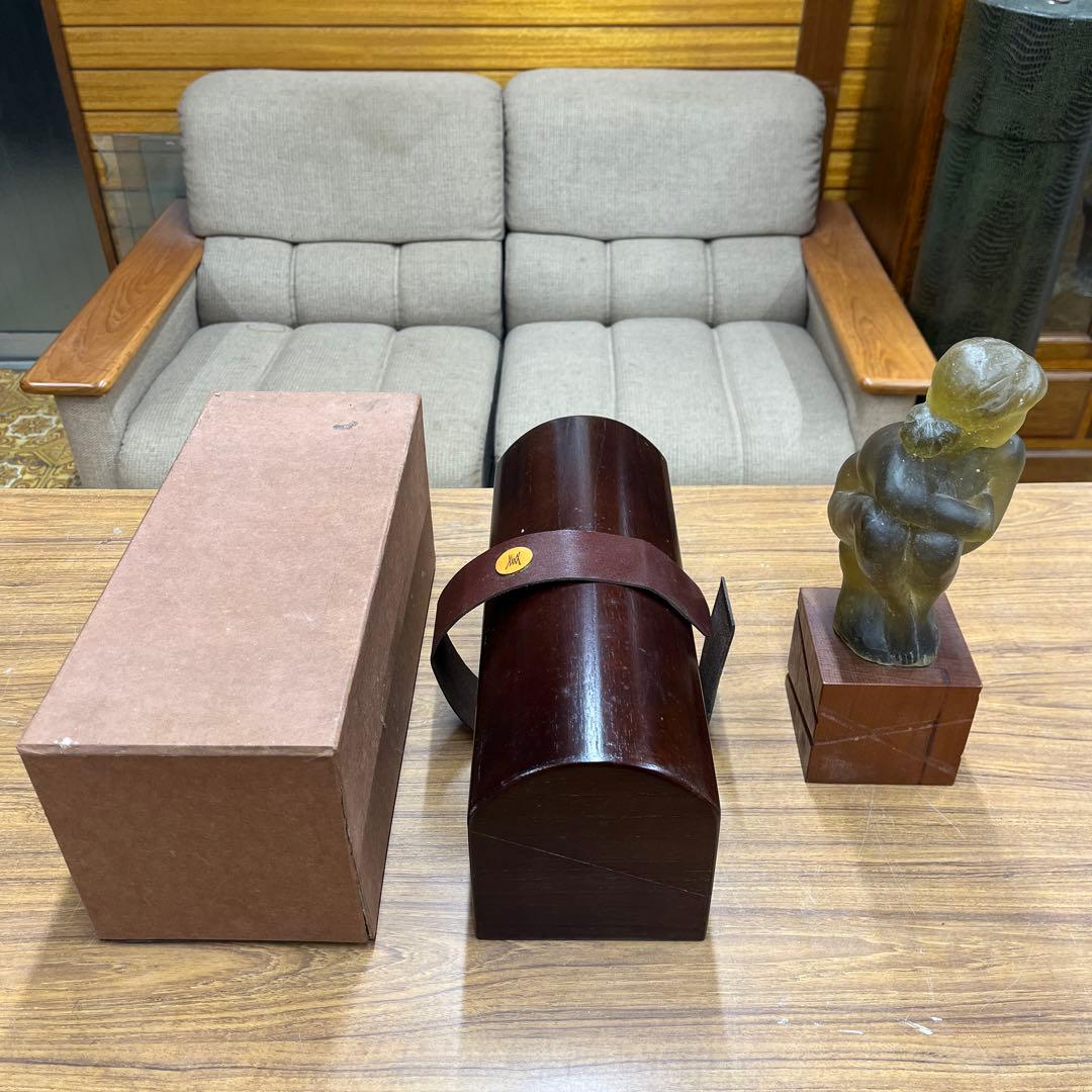 ガラス像　茂木弘行作