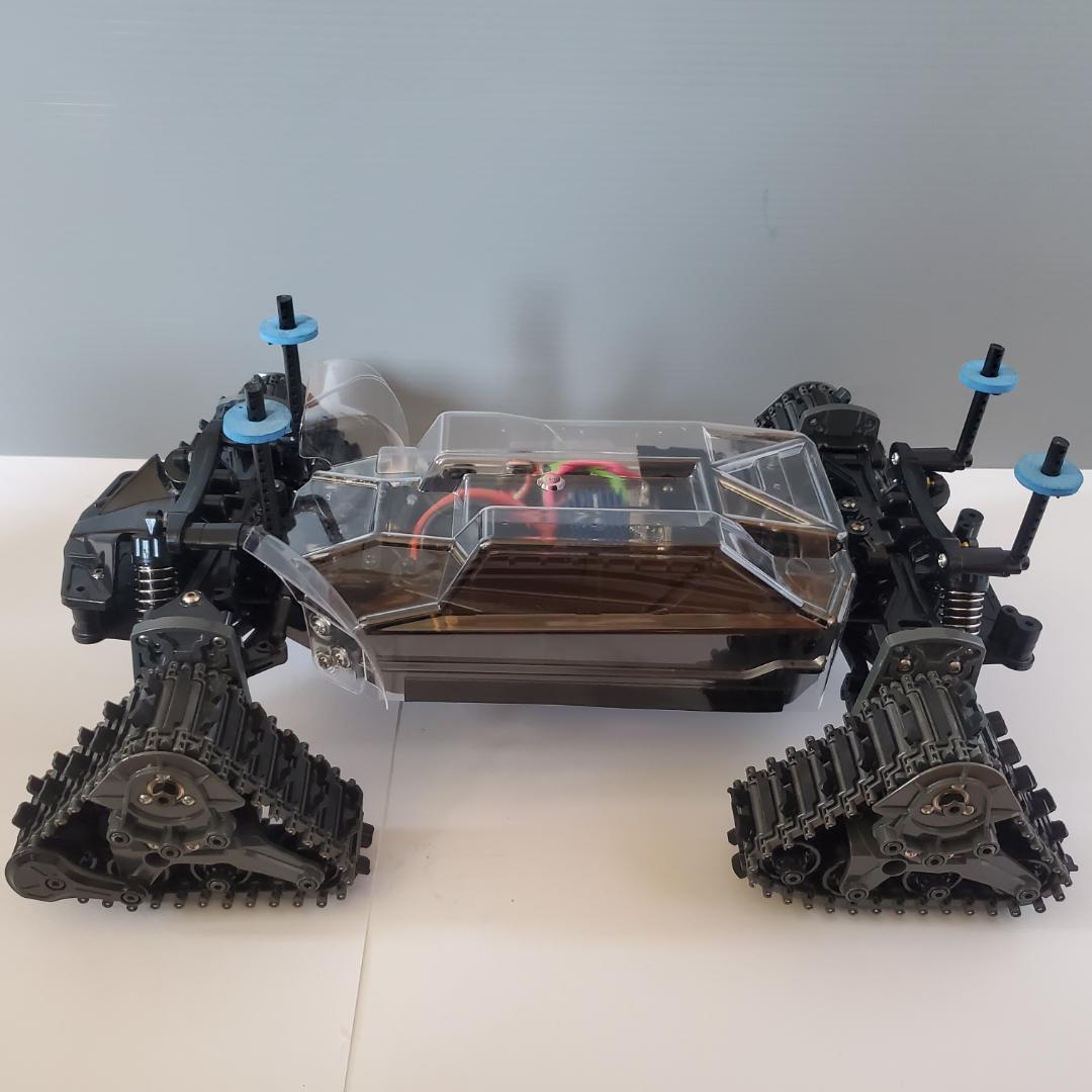 タミヤ　ランドフリーダー　クワッドトラック