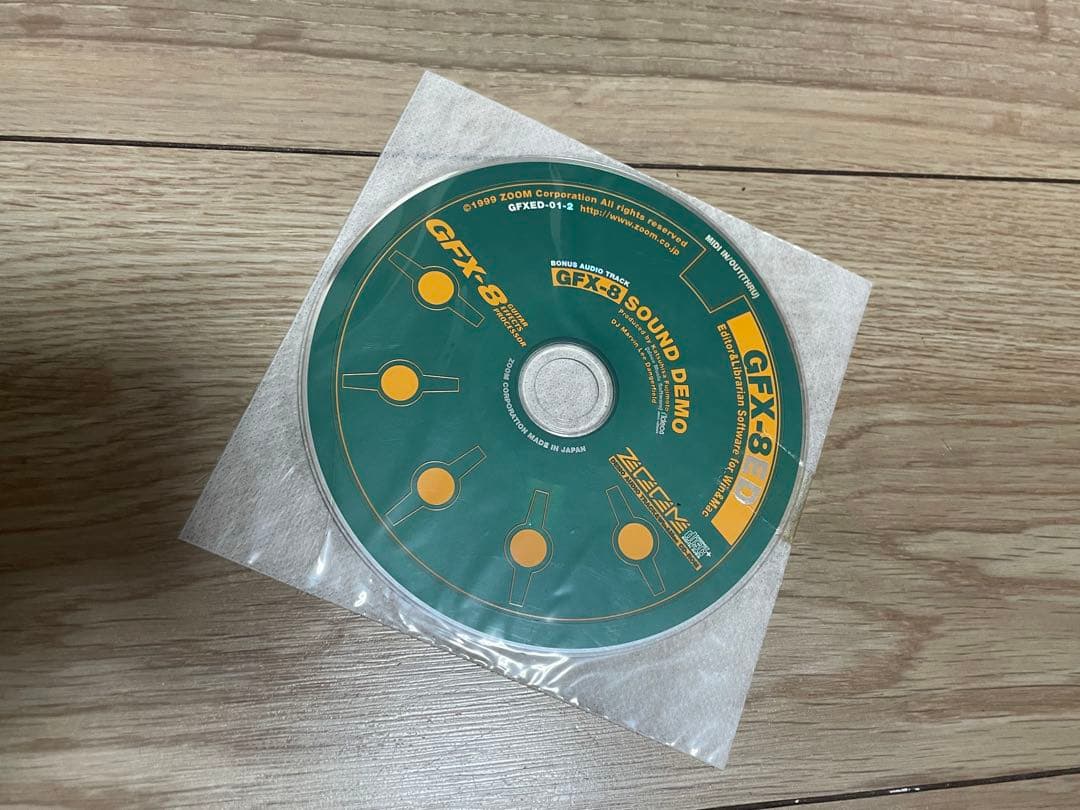 連休限定500円OFF‼︎ zoom GFX-8 マルチエフェクター