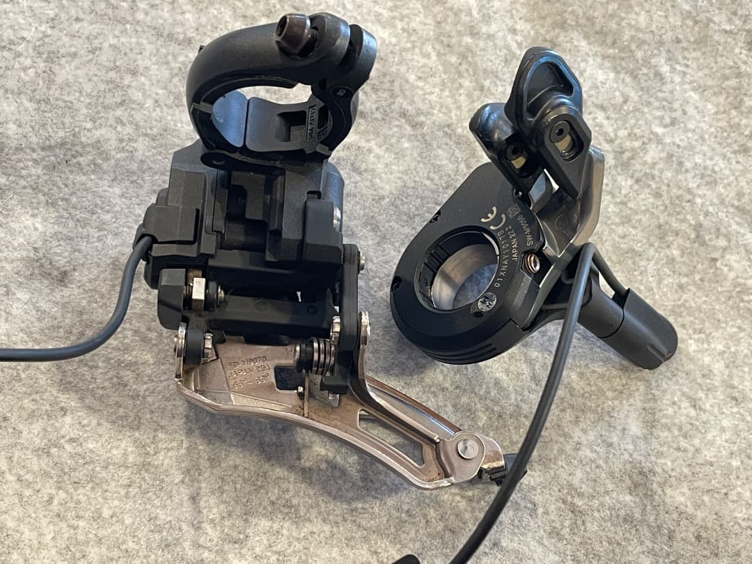 シマノ　XTR Di2 FD&SW