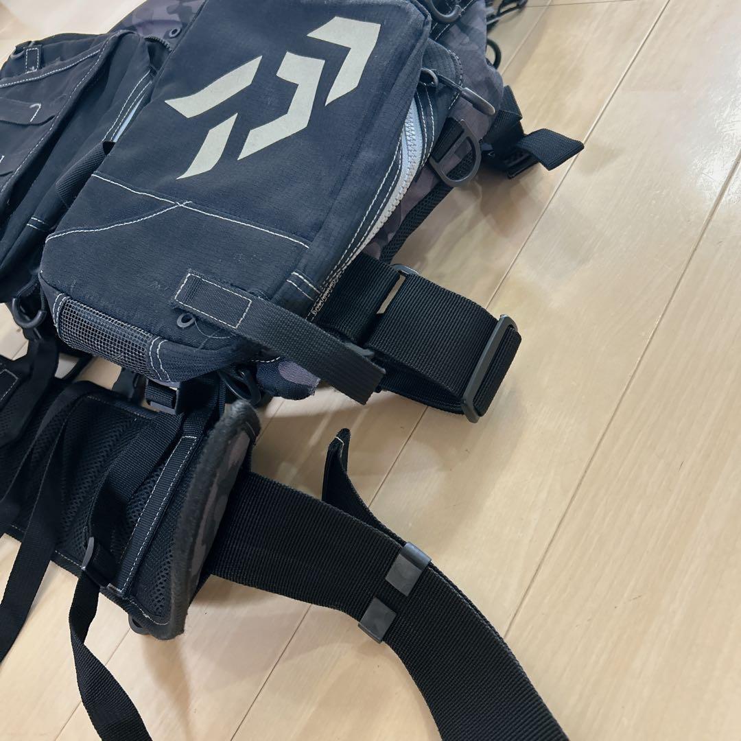 ダイワ　ベンチクールゲームベストIV DF-6109 ライフジャケット