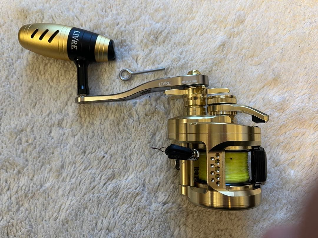 22 オシアコンクエスト 300XG リブレ替スプール付 BJ92-100 美品