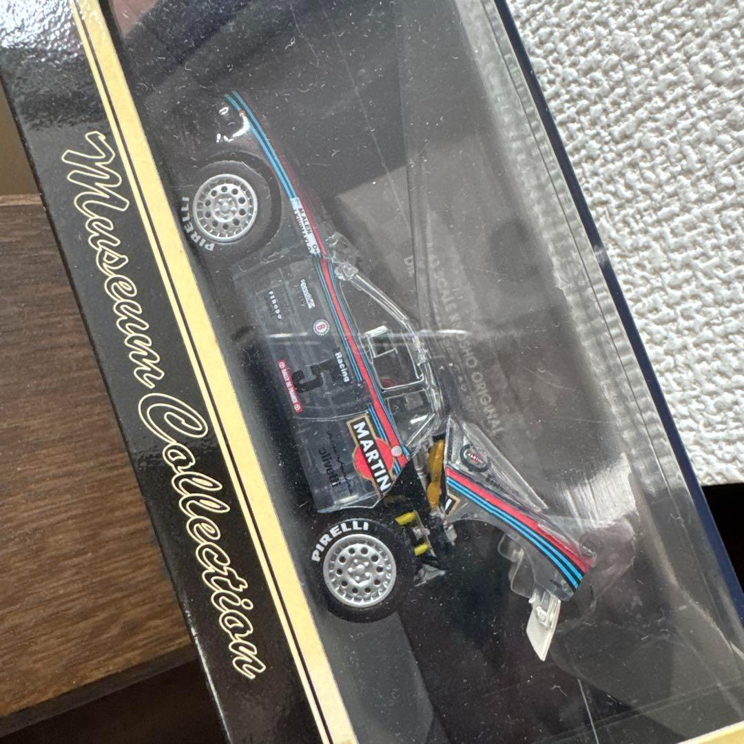 ミニカー 1/43 LANCIA 037 RALLY '83 TOUR DE CORSE