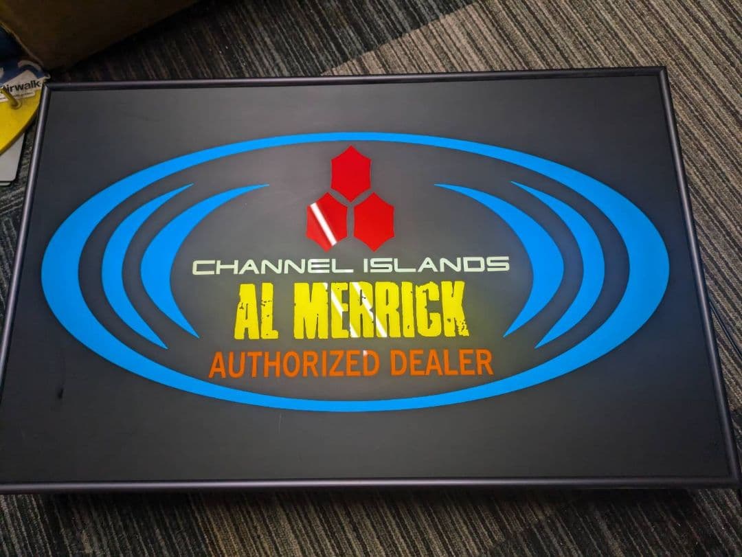 アルメリックネオン看板