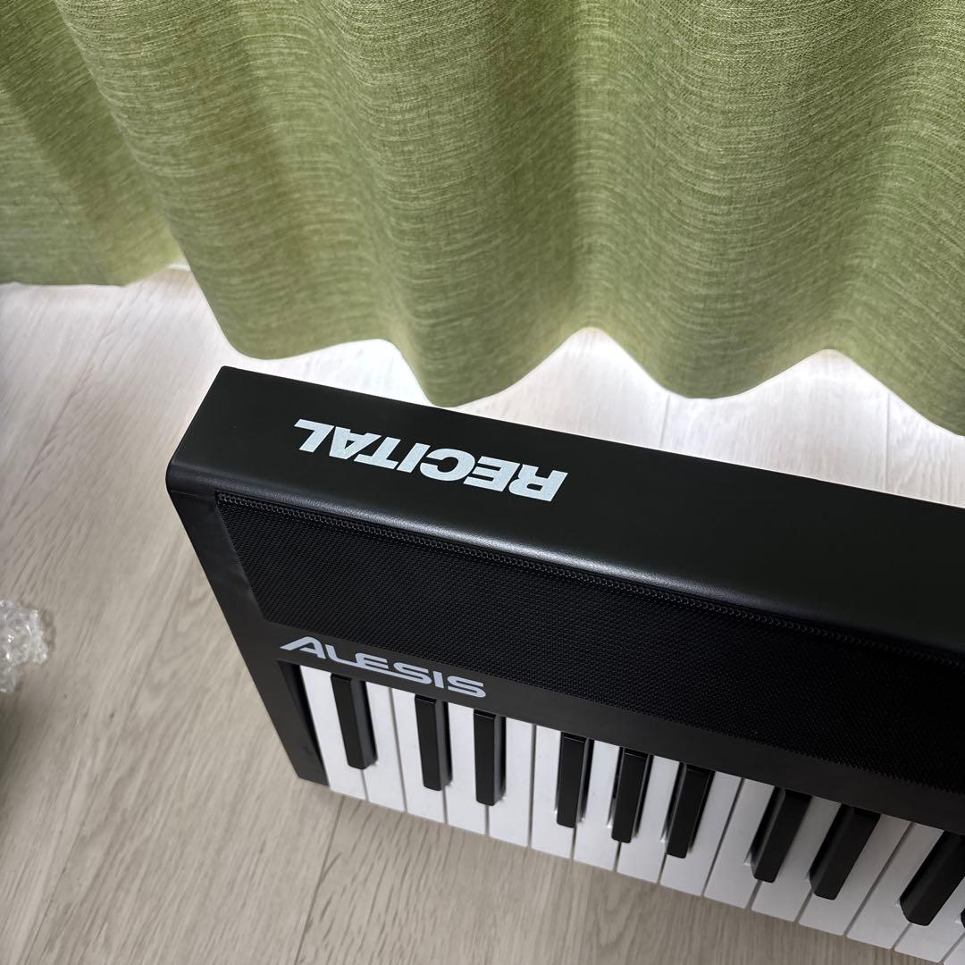 ALESIS RECITAL 88鍵盤　電子ピアノ　アレシス　リサイタル