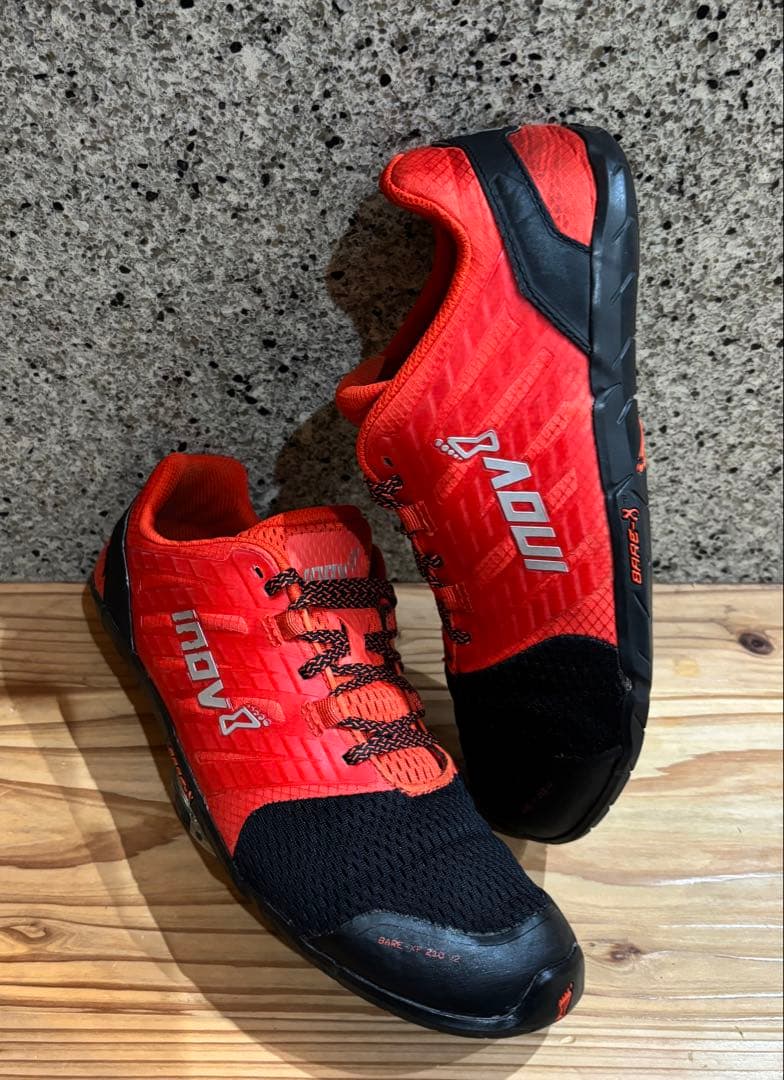 INOV-8 bare-xf inov8 イノヴェイト　トレーニングシューズ