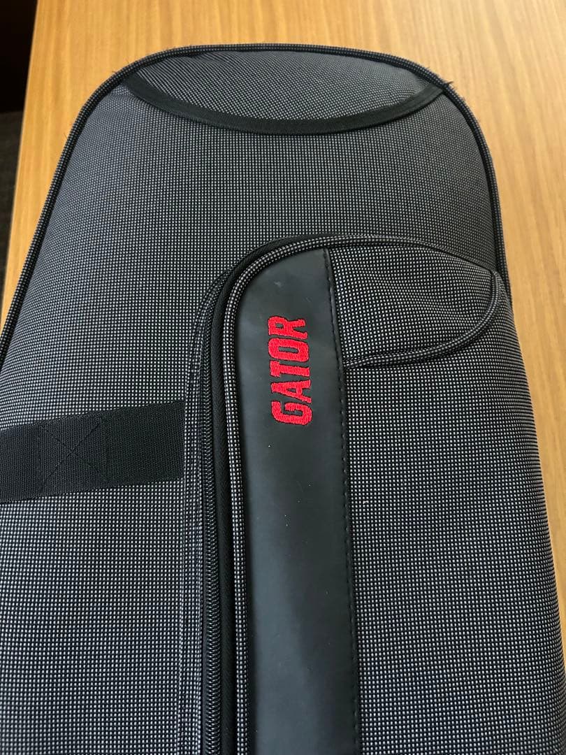 ゲイター　GATOR テナーサックスケース