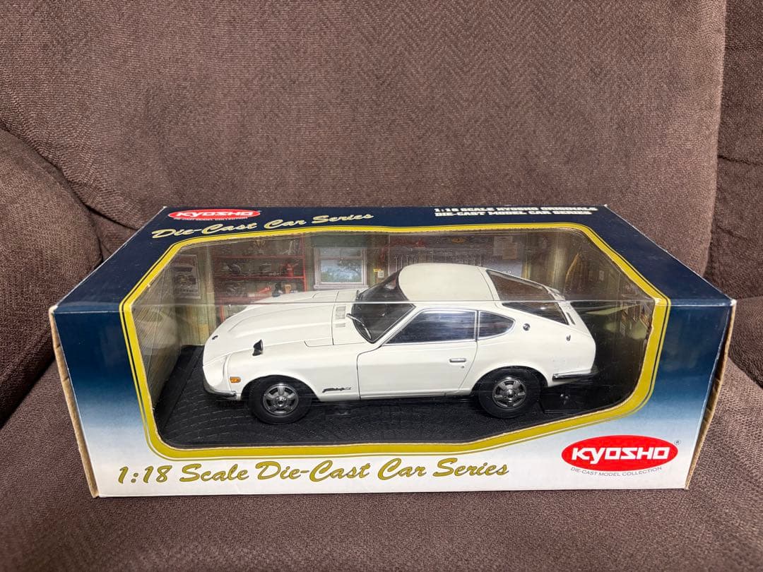 京商 NISSAN FAIRLADY Z-L ミニカー1/18