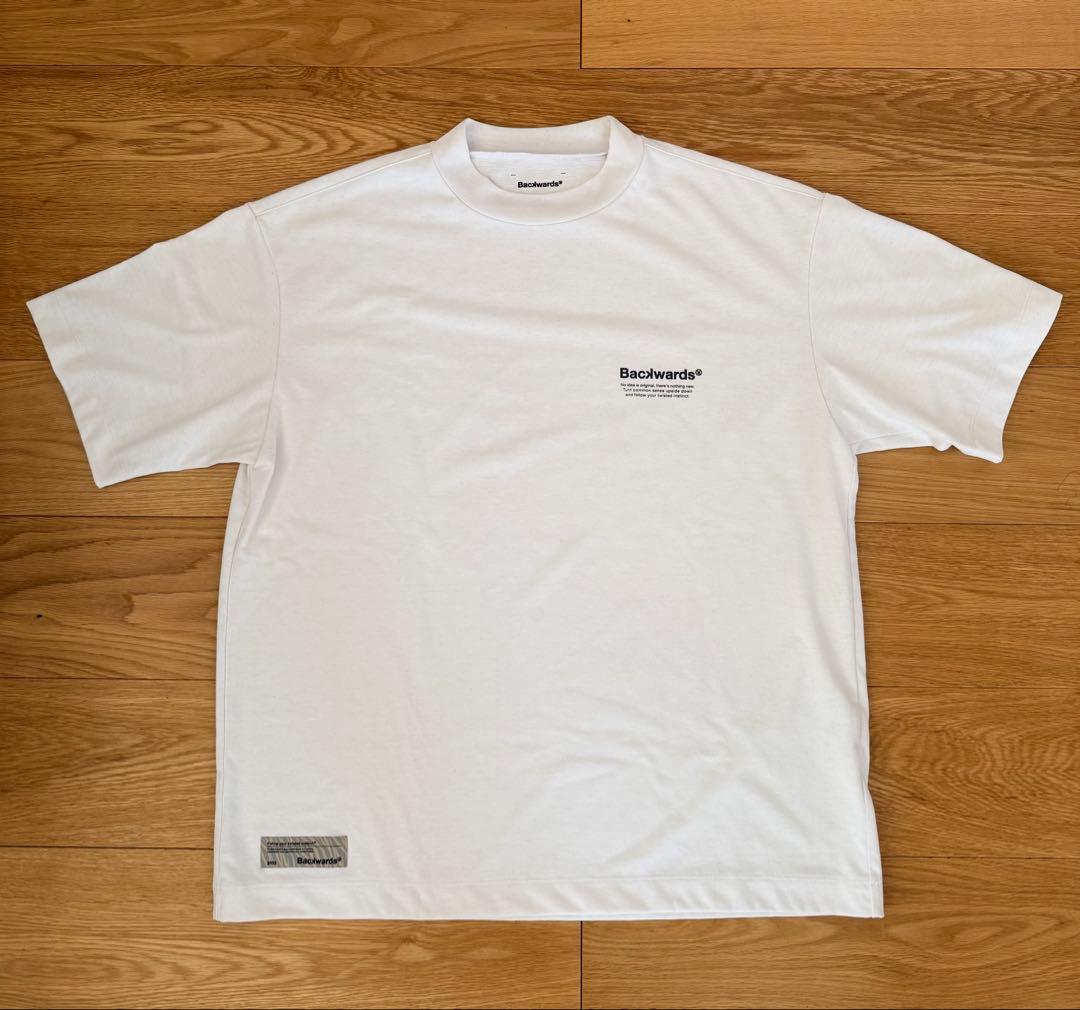 Backwards バックワーズ　モックネック