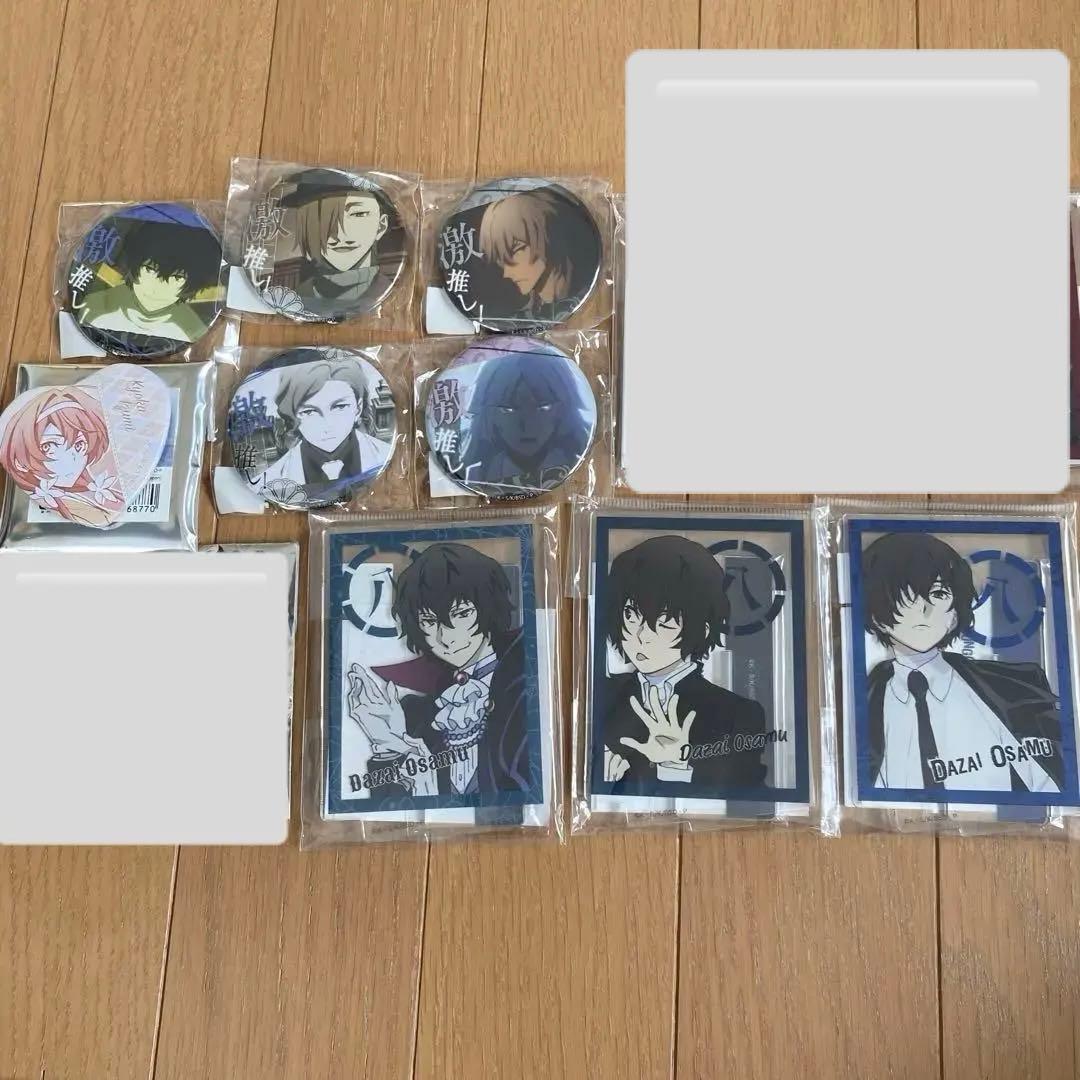 進撃の巨人　キラキラ缶バッジ　エレン　ミカサ　アルミン　文スト　アクスタまとめ