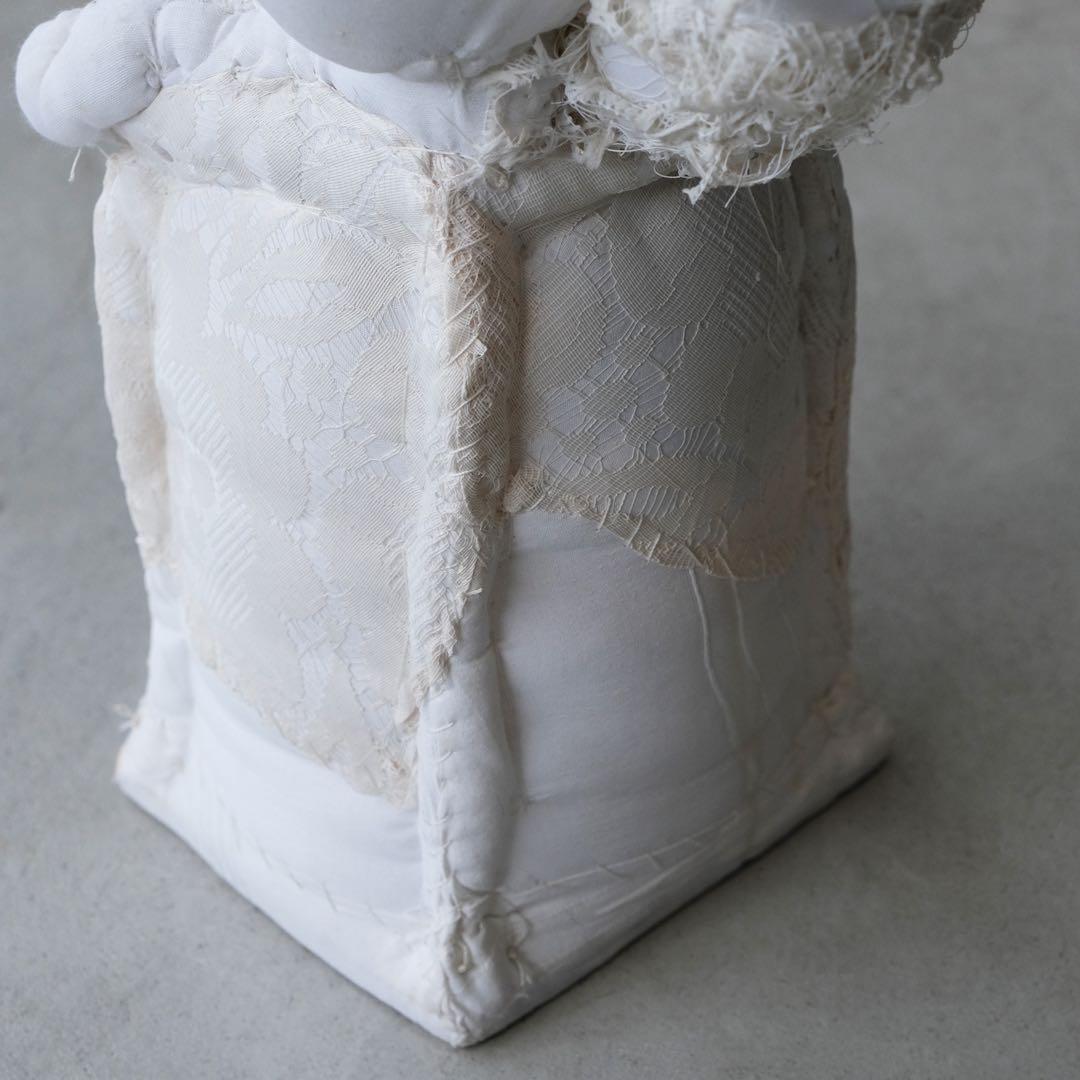 アンヴァレリーデュポン2019年作品 UNDERCOVER