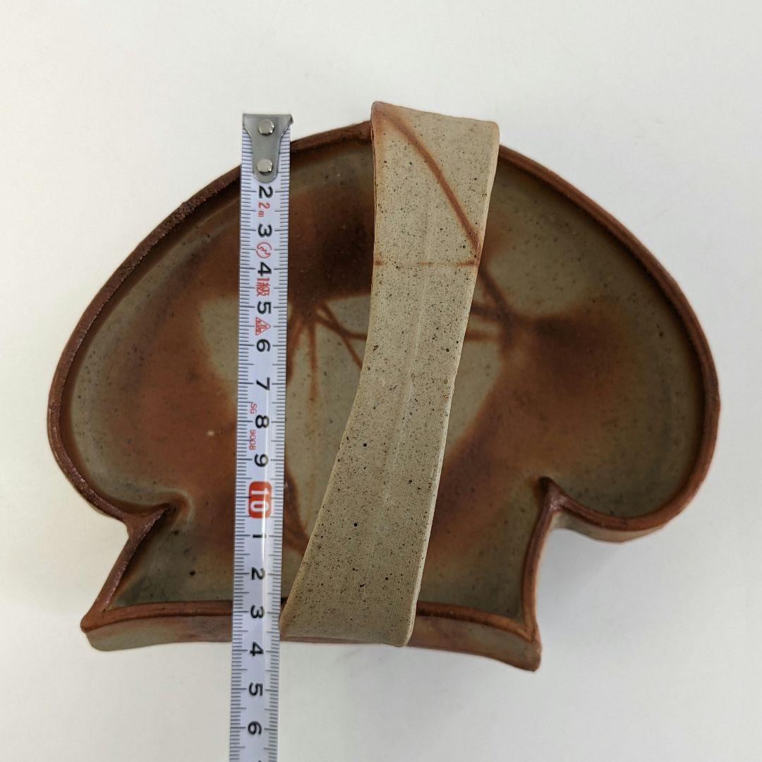 岡山県重要無形文化財 金重有邦 備前焼 「伊部ヒダスキ手付鉢」 共箱合布栞 緋襷