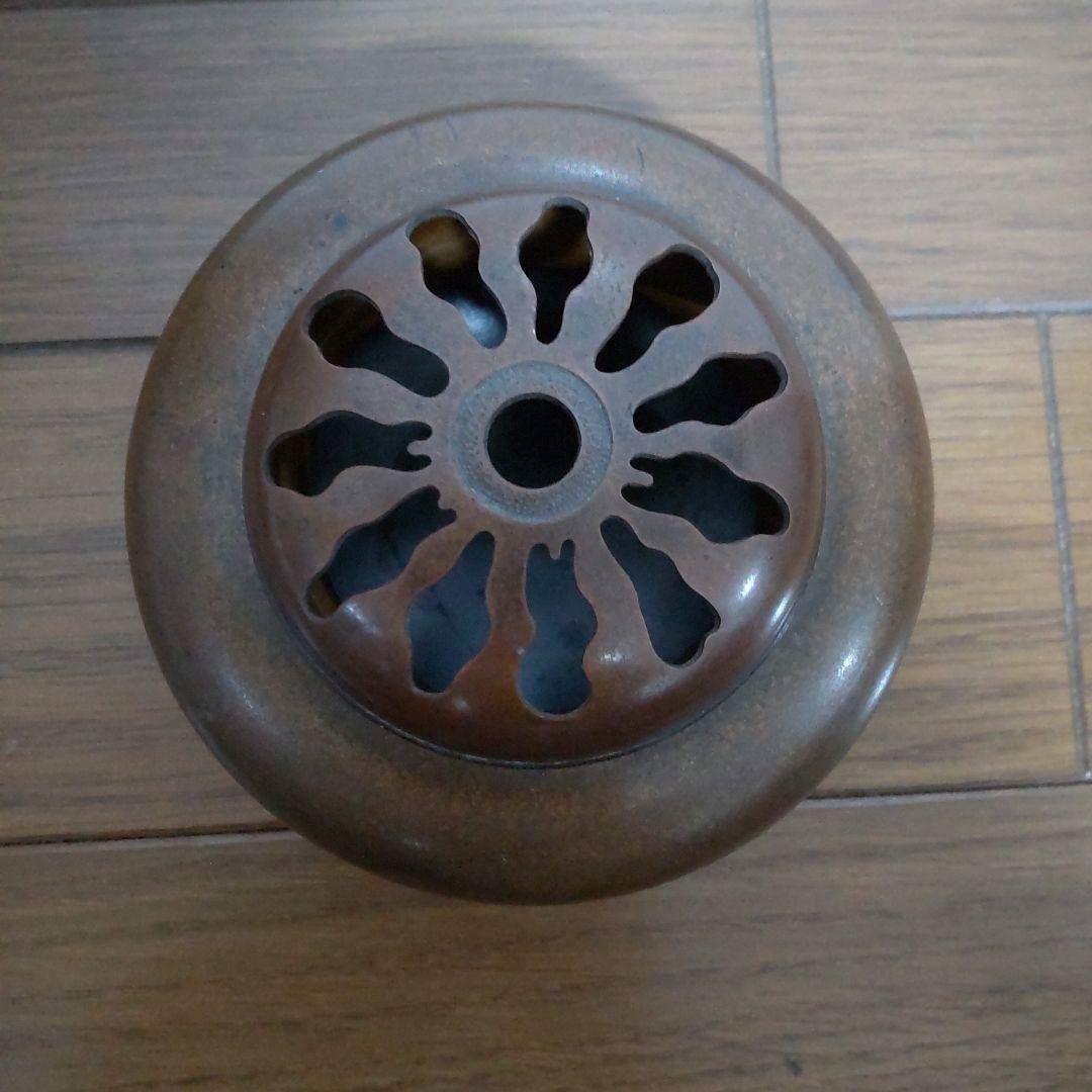 金谷五郎三郎造　黄唐銅菊透鉄鉢式香炉
