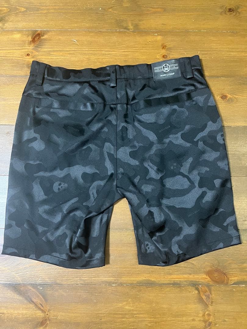 MARK & LONA マークアンドロナ ショートパンツ サイズ52