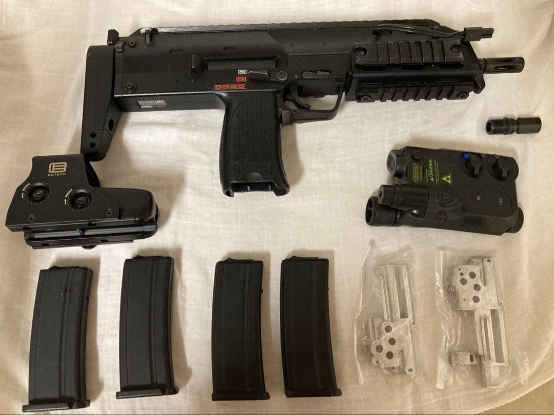 (上級者向け) 法定初速 東京マルイ 電動MP7 分解途中　トイガン