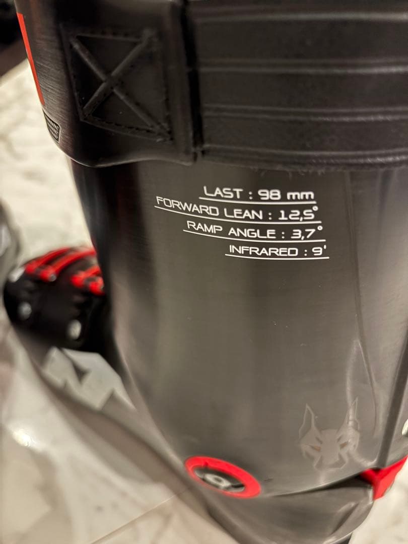 ノルディカDobermann GP130 ドーベルマン 26.5