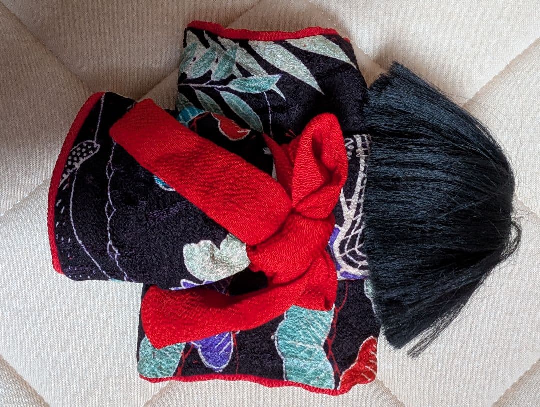 人気作家「味岡映水」 市松人形女の子 日本人形１６cm 桐塑美品 豆人形