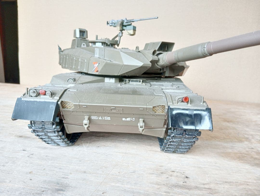 タミヤ 1/16 陸上自衛隊 10式戦車 フルオペレーション 組み立て済完成品