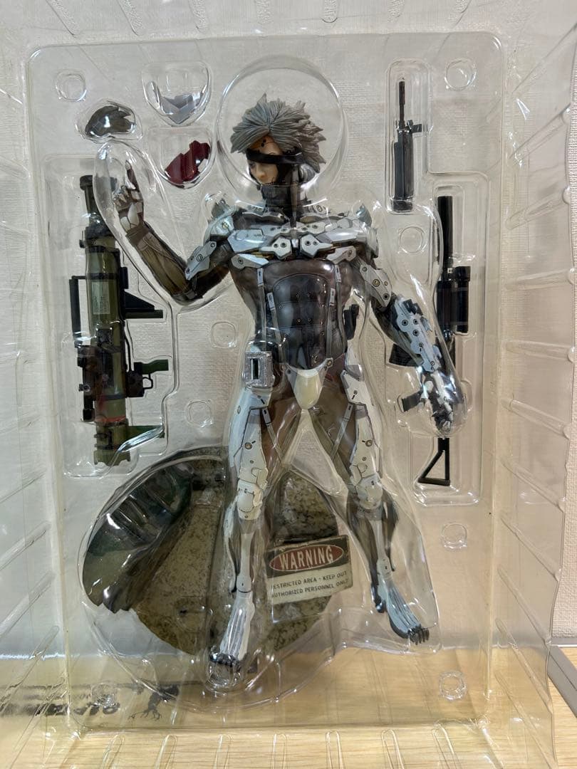 L GEAR SOLID V GROUND ZEROES フィギュア