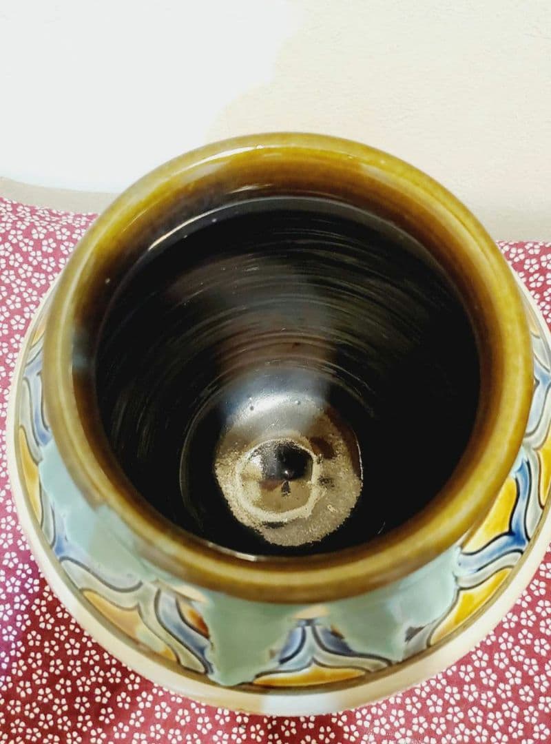 ➄宮城三成 赤い花の大壺 沖縄 やちむん 鮮やか 貴重 人間国宝孫