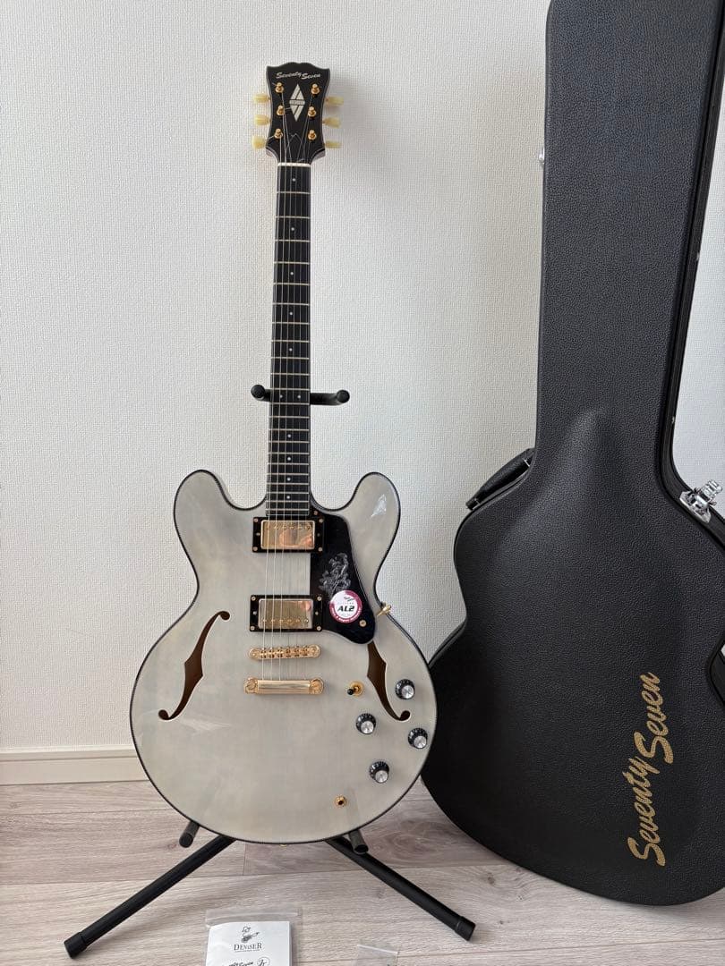 9*様 Seventy Seven EXRUBATO-JAZZ JT セミアコ