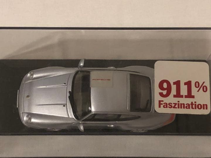 PORSCHE ポルシェ 911 Faszination