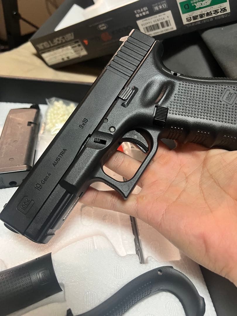 おまけ付き 東京マルイ Glock19 Gen4 ガスブローバック
