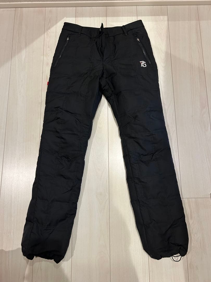 パーリーゲイツ　キルティングダウンパンツ