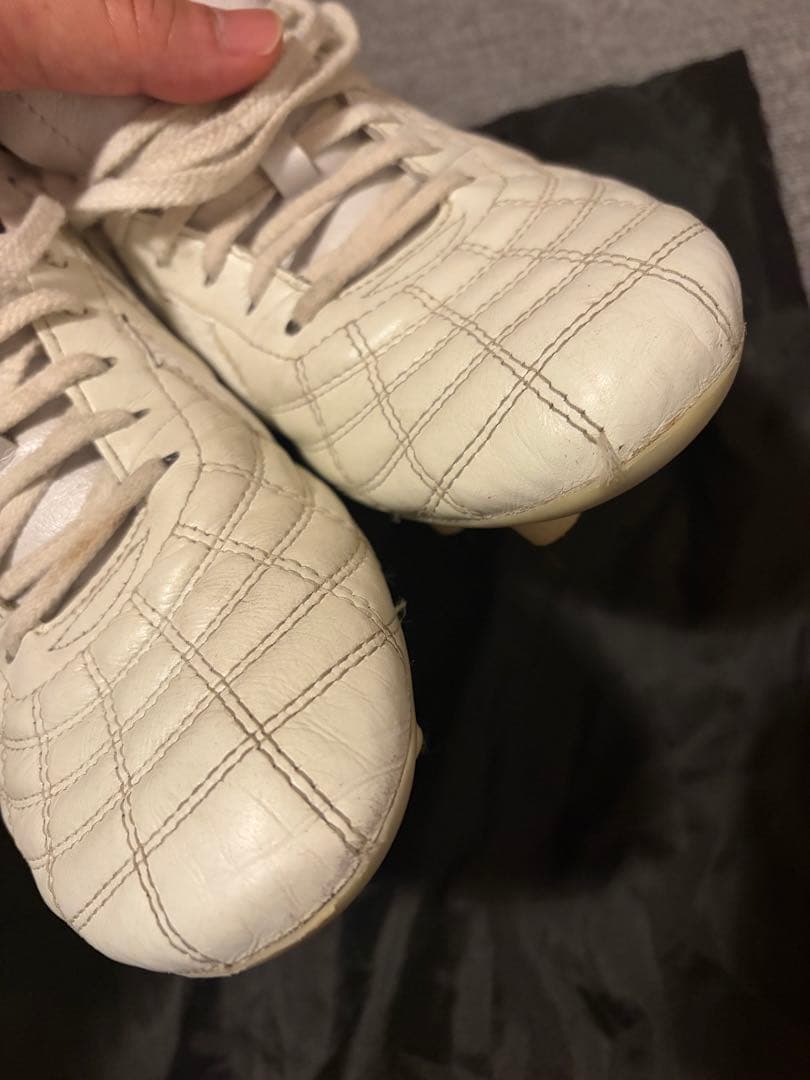 ヤスダ　サッカースパイク 27.0