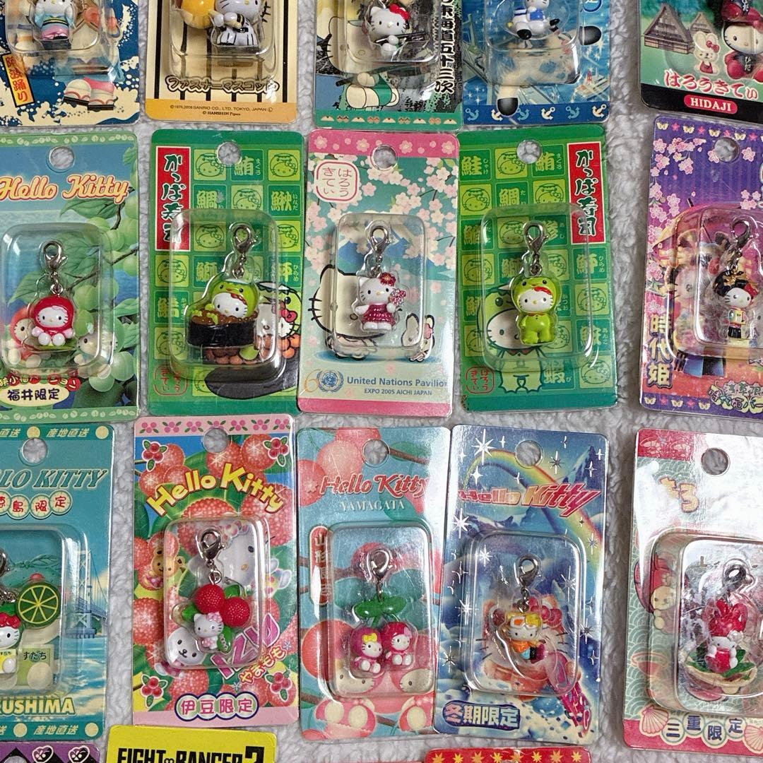 【期間限定セール】ご当地キティファスナーマスコットまとめ売り根付ストラップ他