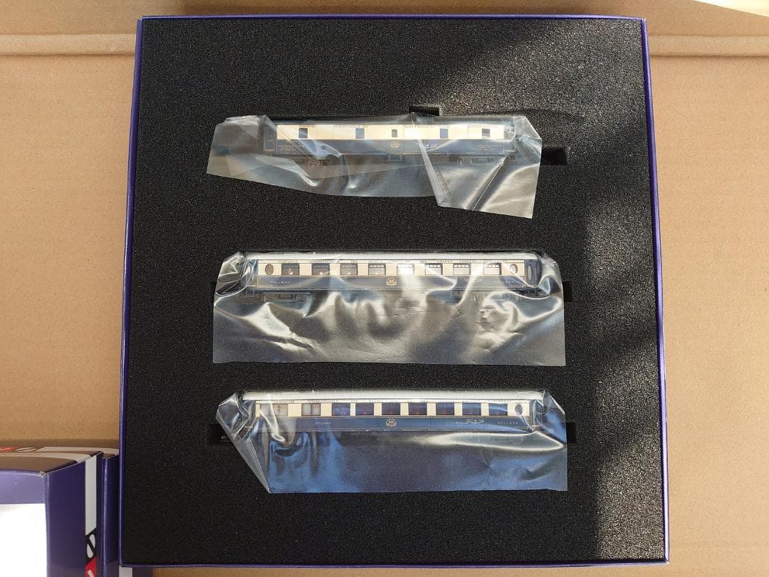 【訳あり】Arnold HN4488・HN4489　「エトワール・デュ・ノール」