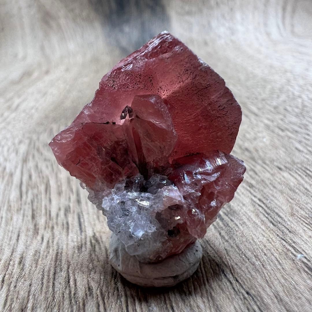 ロードクロサイト 29 水晶 共生 鉱物 標本 原石