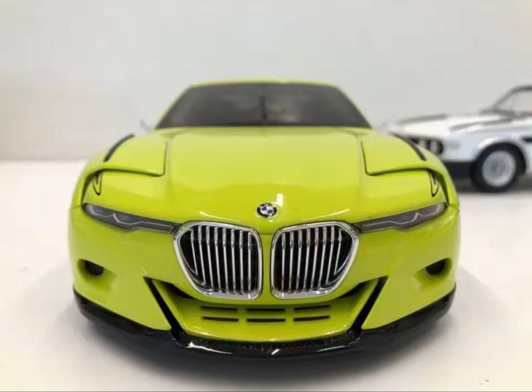 BMW1:18NOREV CSL 3.0コンセプトカー オリジナル金製カーモデル